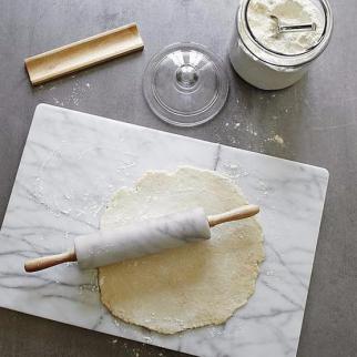 natural-marble-rolling-pin-with-wooden-handles-and-rest-1_grande